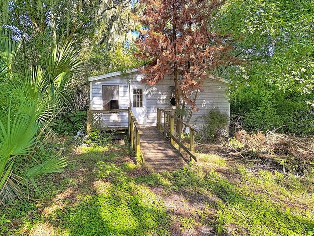 8216 SIMPSON LANE, Lakeland, FL 33809