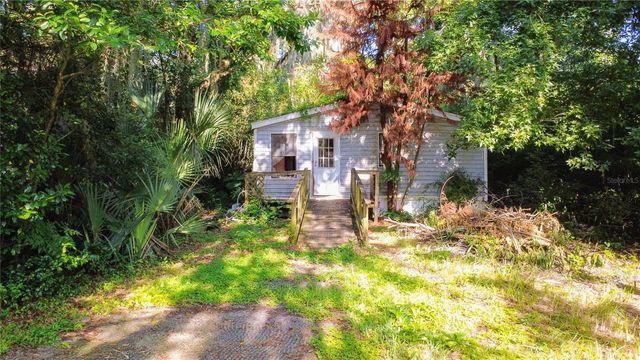8216 SIMPSON LANE, Lakeland, FL 33809