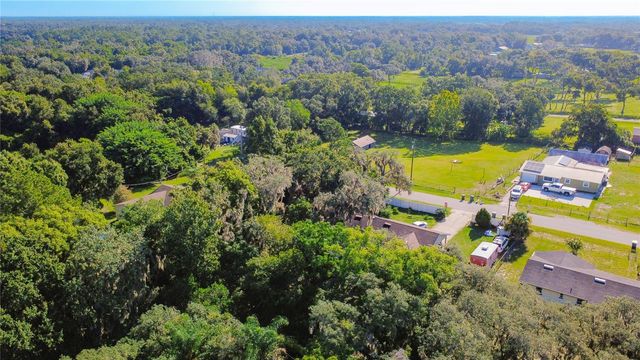 8216 SIMPSON LANE, Lakeland, FL 33809