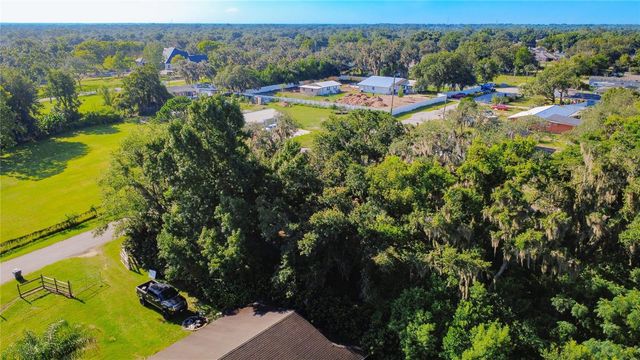 8216 SIMPSON LANE, Lakeland, FL 33809