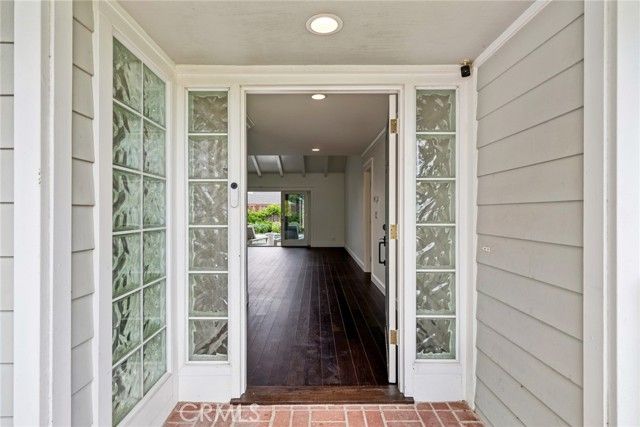 1915 Windward Lane, Newport Beach, CA 92660