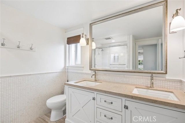 1915 Windward Lane, Newport Beach, CA 92660