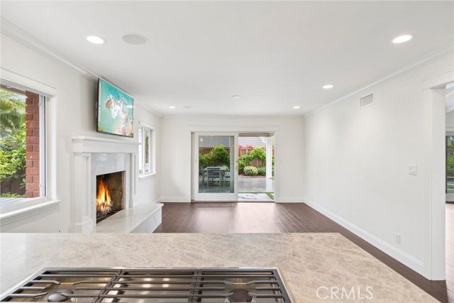 1915 Windward Lane, Newport Beach, CA 92660
