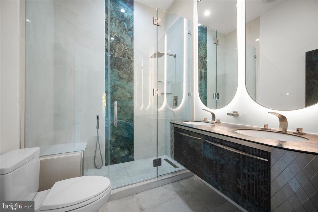 Image 29 of property listing at 4509 FOXHALL CRES NW, Washington, DC 20007