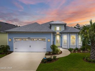 8733 Weekend Drive, Panama City Beach, FL 32413