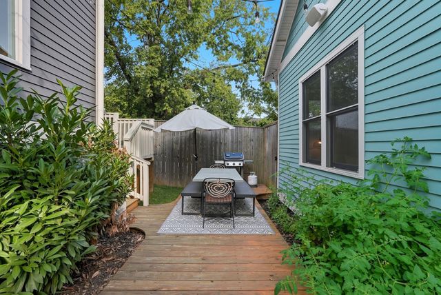 1022 Acklen Ave, Nashville, TN 37203