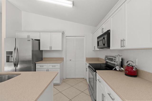 421 BAILEY CIRCLE, Davenport, FL 33897