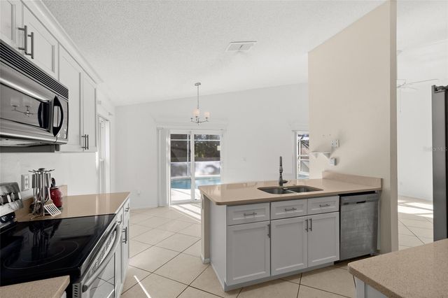 421 BAILEY CIRCLE, Davenport, FL 33897
