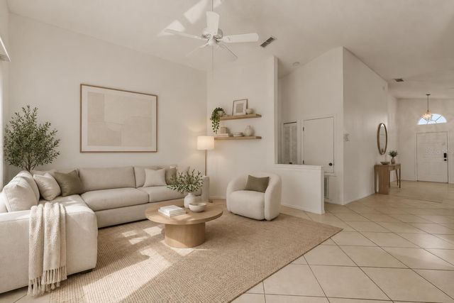 421 BAILEY CIRCLE, Davenport, FL 33897