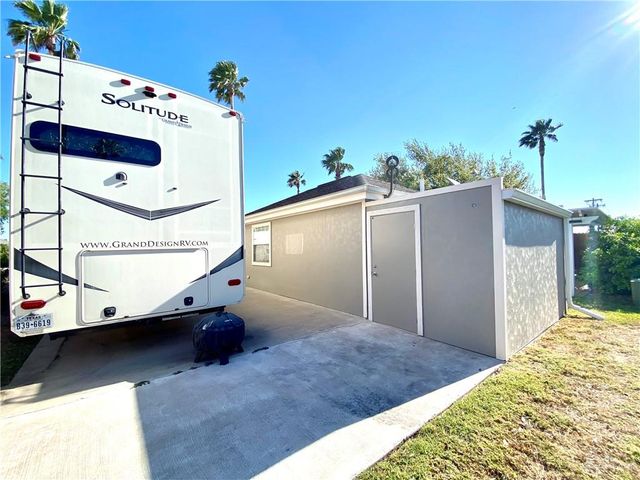 3909 Mallard Drive, Mission, TX 78572