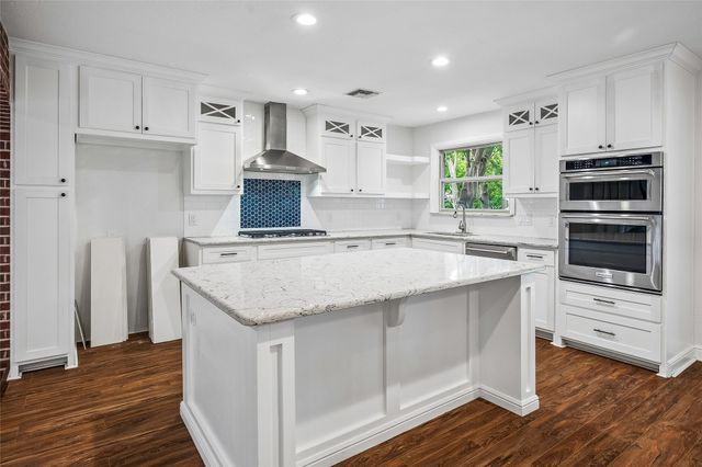 13430 Challaburton Drive, Farmers Branch, TX 75234