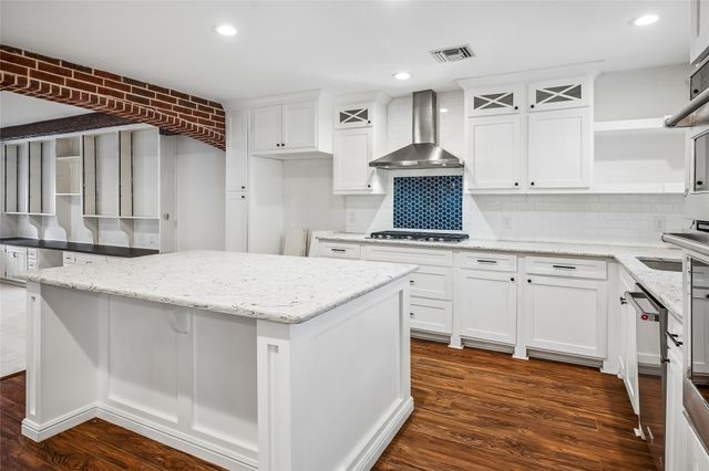 13430 Challaburton Drive, Farmers Branch, TX 75234