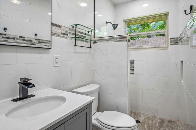 13430 Challaburton Drive, Farmers Branch, TX 75234