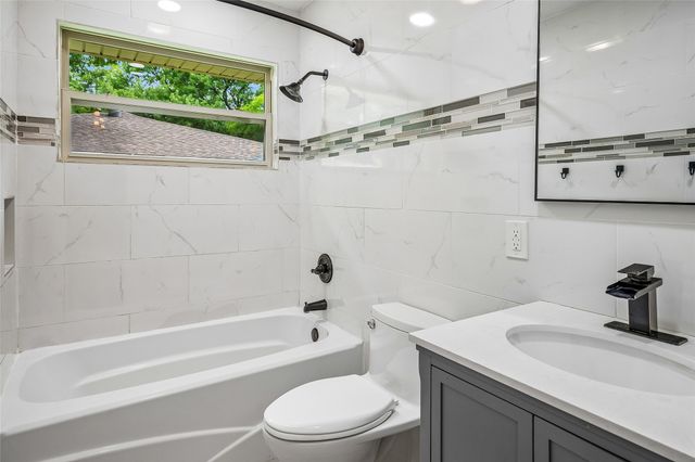13430 Challaburton Drive, Farmers Branch, TX 75234
