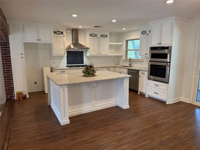 13430 Challaburton Drive, Farmers Branch, TX 75234