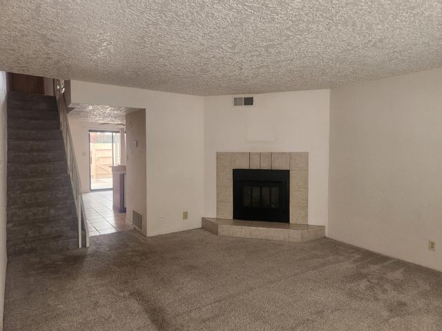 6041 Sequoia Road NW D7, Albuquerque, NM 87120
