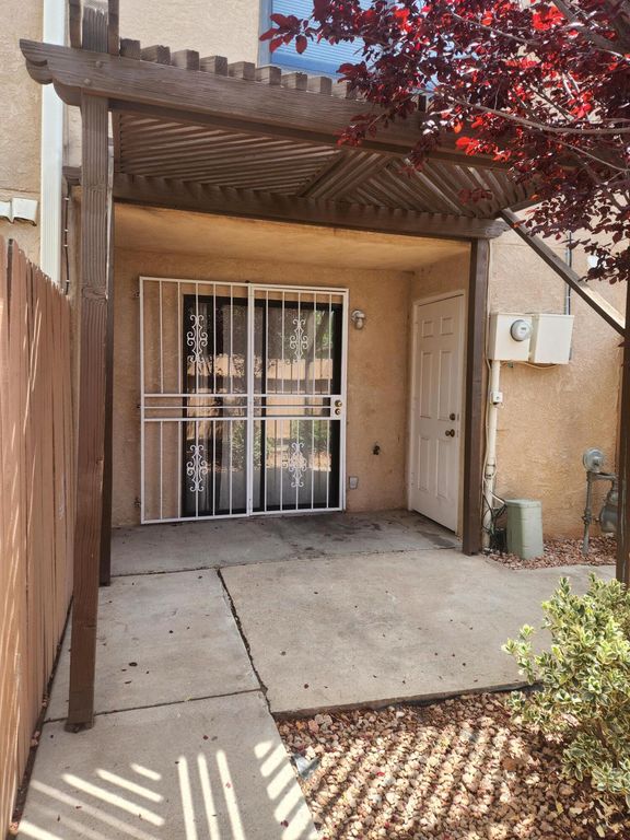 6041 Sequoia Road NW D7, Albuquerque, NM 87120