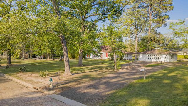 2000 Broadway Blvd., Kilgore, TX 75662