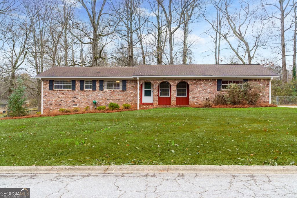 4306 Dawning Lane, Douglasville, GA 30135