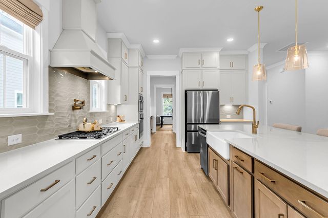 1416 Dahlia Road, Mount Pleasant, SC 29464