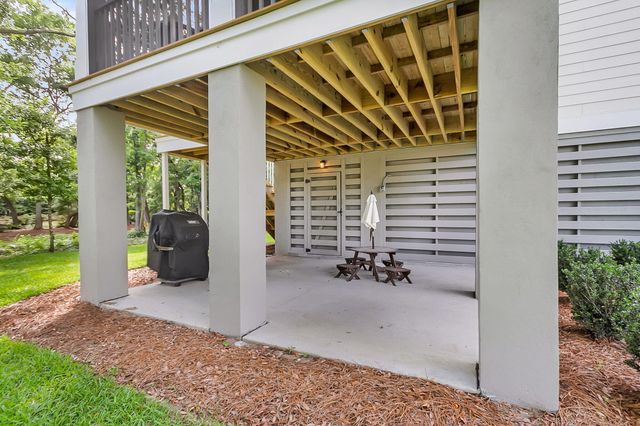 1416 Dahlia Road, Mount Pleasant, SC 29464