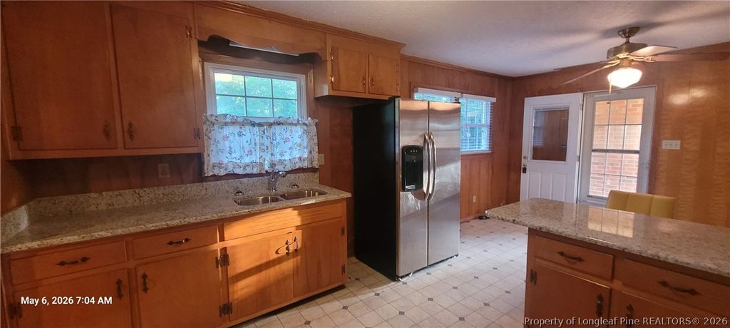 952 Kaywood Dr Kaywood Drive, Fayetteville, NC 28311 — photo 8