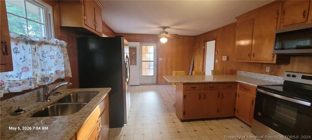 952 Kaywood Dr Kaywood Drive, Fayetteville, NC 28311 — photo 9
