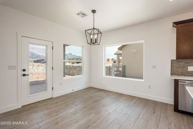 6530 Swan Street, Las Cruces, NM 88012