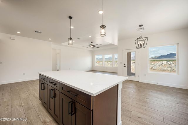 6530 Swan Street, Las Cruces, NM 88012