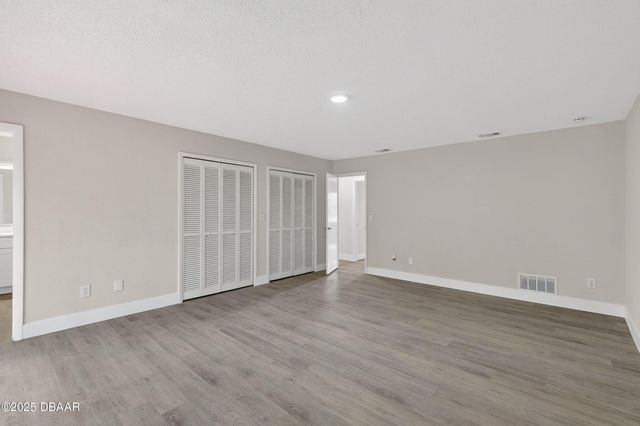 310 Country Circle Drive W, Port Orange, FL 32128