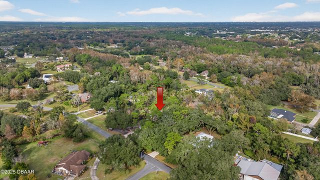 310 Country Circle Drive W, Port Orange, FL 32128