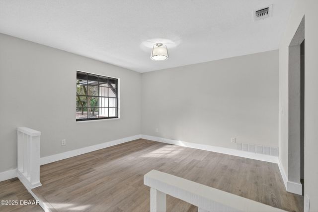 310 Country Circle Drive W, Port Orange, FL 32128