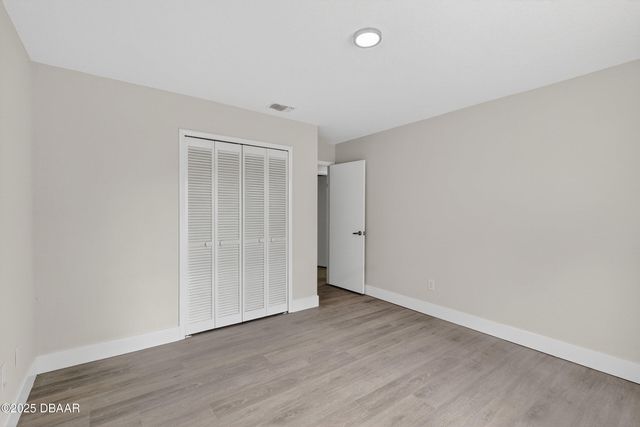 310 Country Circle Drive W, Port Orange, FL 32128