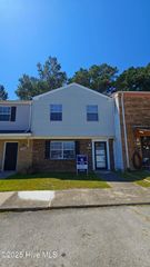 502 Myrtlewood Circle, Jacksonville, NC 28546