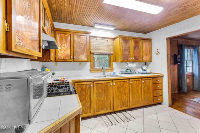 687 Alligator Creek Road, Merritt, NC 28556