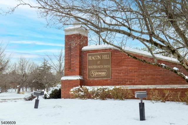 4104 Crawford Ct, Bridgewater Twp., NJ 08807