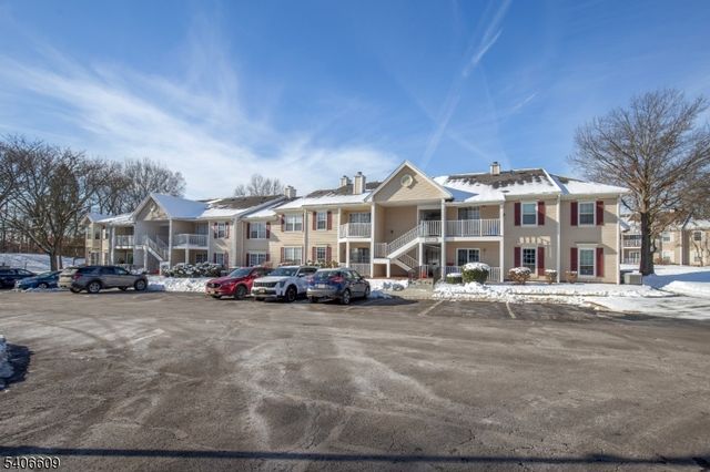 4104 Crawford Ct, Bridgewater Twp., NJ 08807