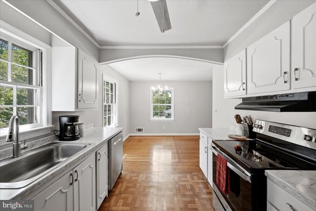 3112 GROVETON ST, Alexandria, VA 22306