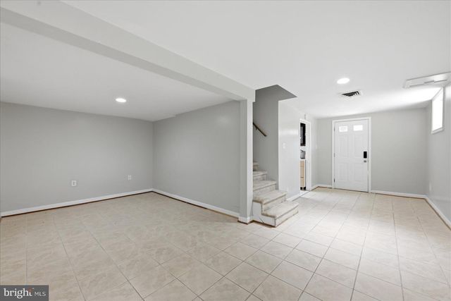 3112 GROVETON ST, Alexandria, VA 22306