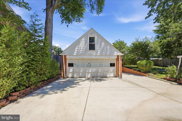 3112 GROVETON ST, Alexandria, VA 22306
