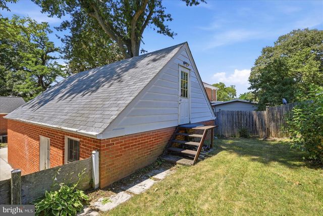 3112 GROVETON ST, Alexandria, VA 22306
