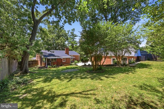 3112 GROVETON ST, Alexandria, VA 22306