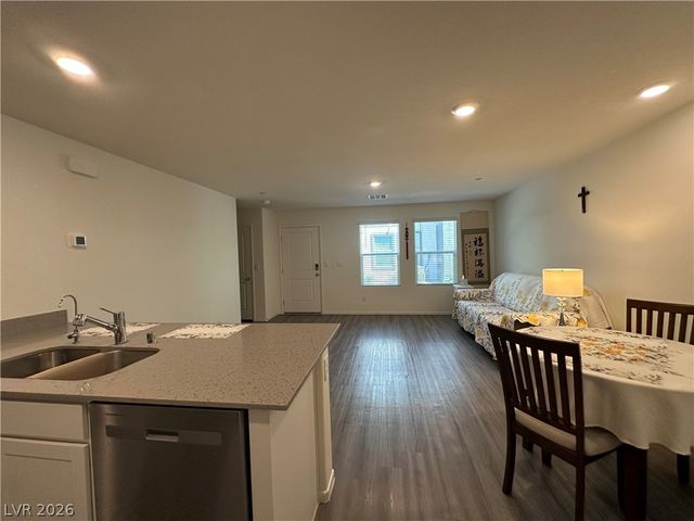 4926 Pear Mesa Avenue, Las Vegas, NV 89139