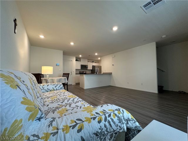 4926 Pear Mesa Avenue, Las Vegas, NV 89139