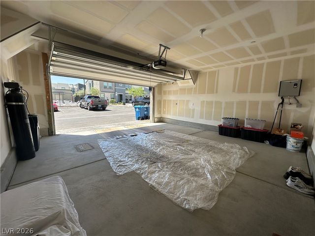 4926 Pear Mesa Avenue, Las Vegas, NV 89139