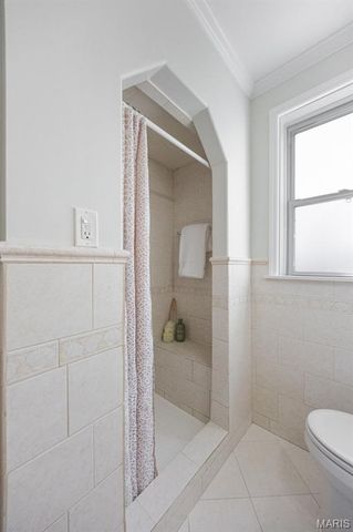 918 Nancy Carol Lane, Glendale, MO 63122