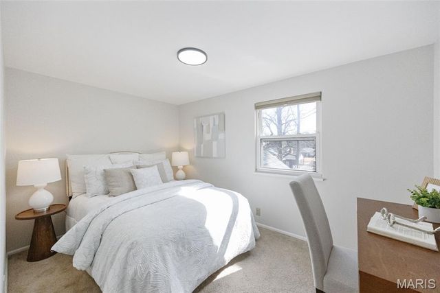 918 Nancy Carol Lane, Glendale, MO 63122