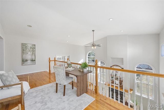 918 Nancy Carol Lane, Glendale, MO 63122