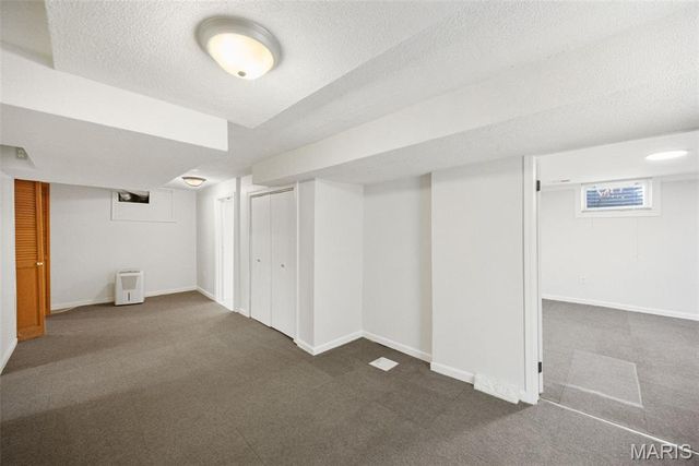 918 Nancy Carol Lane, Glendale, MO 63122