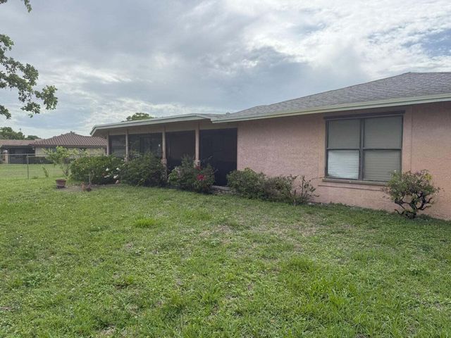 1334 N Mangonia Drive Drive, West Palm Beach, FL 33401